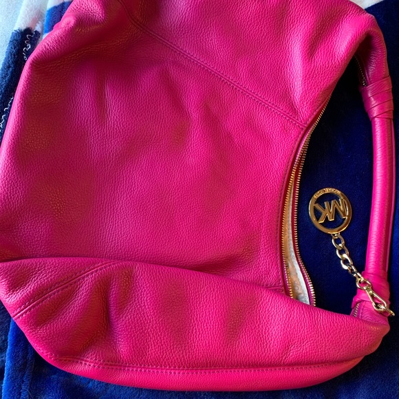 Michael Kors bag - Picture 2 of 5